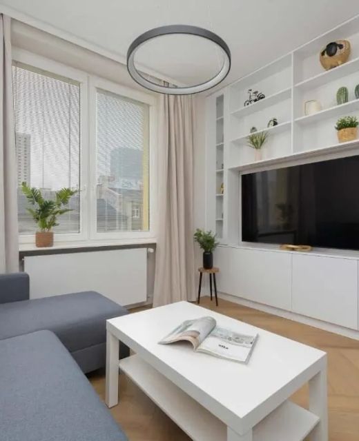 Apartament w Sercu Warszawy Biurko do Pracy Zdalnej by Noclegi Renters