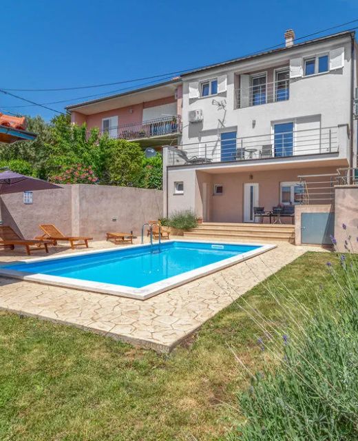 House Lavander Šmrika