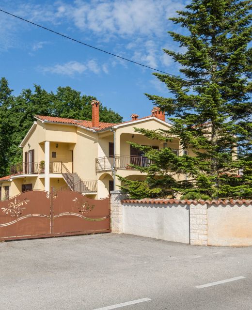 Apartment Residence Adelia 1 Sveti Lovrec