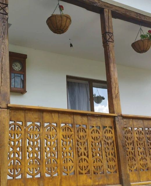 Casa Pridvor de Stoenești Bârlogu
