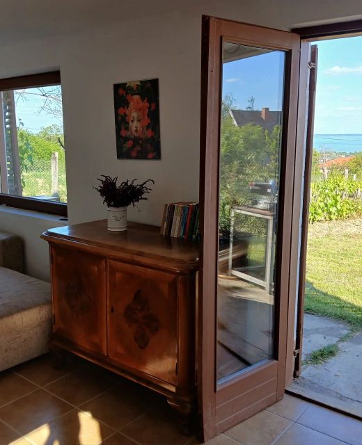 NyugtatLak Vendégház Balatonalmádi
