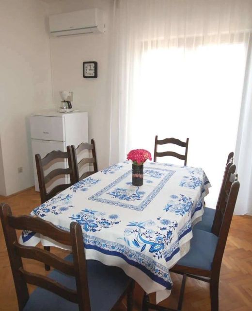 Apartments With Parking Space Njivice Krk - 21869