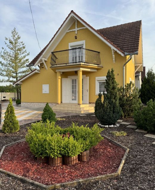 Flamingó Apartman Kiskunmajsa