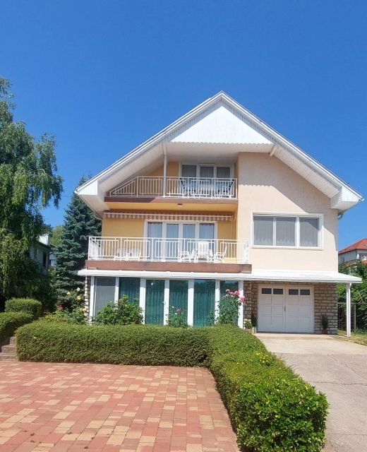 Fenyőrigó Apartman Balatonalmádi