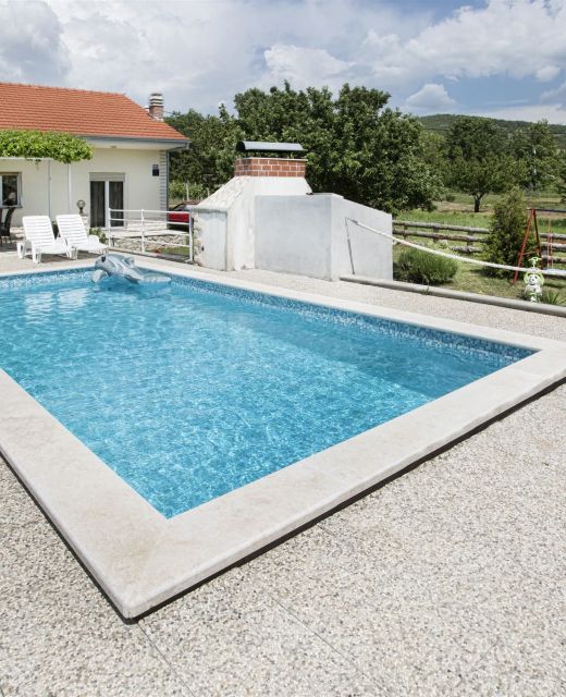 House Kuća Carevina Krušvar