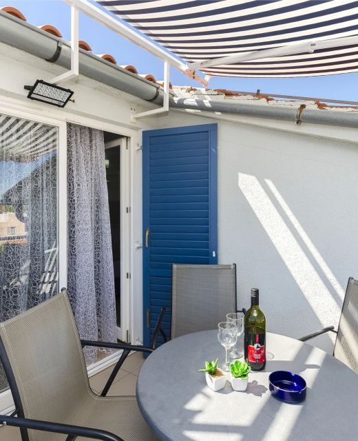 Apartment Luka Srima