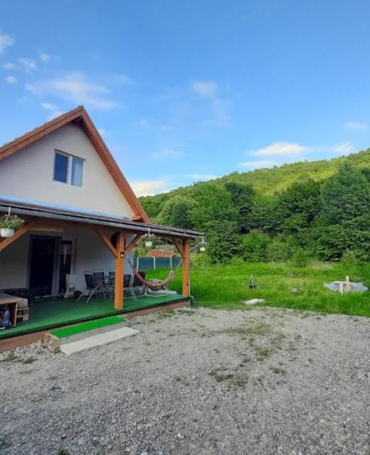 Mountain Cozy Home Sub Cetate