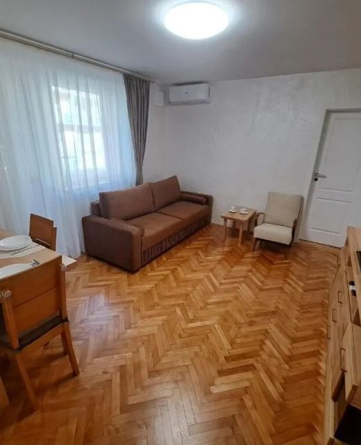 Apartament Charming 2-Bedroom Flat Near Center Sibiu