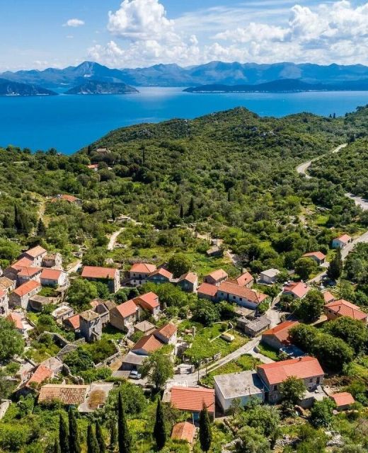 Apartments With Parking Space Korita, Mljet - 22342 Korita