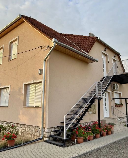 Nyugalom Szigete Apartmanok Harkány