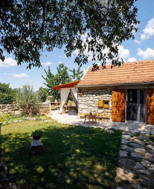 House Mala kuća Oklaj