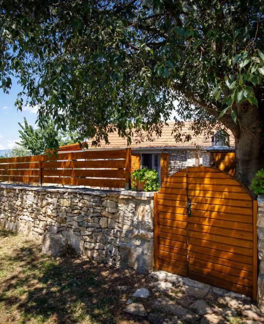 House Mala kuća Oklaj