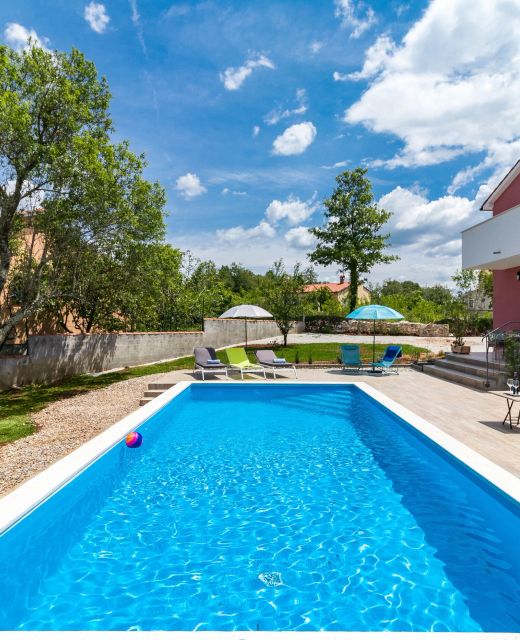 Villa May Tinjan