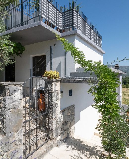 House Nevenka Kučiće