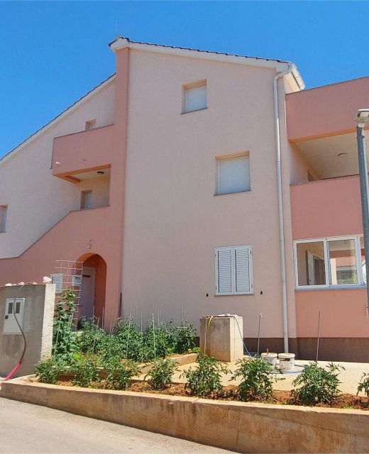 Apartments Pajo Plus Primosten