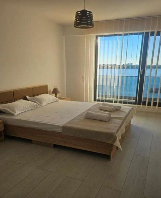Studio Ella Cazino Mamaia
