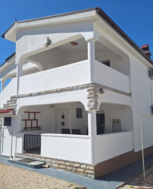 Apartments Apartmani Didovi dvori Razanac