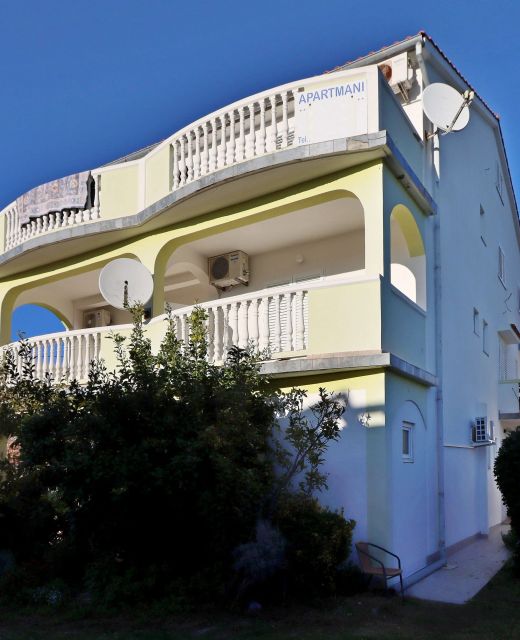 Apartments With Parking Space Lopar, Rab - 21732 Lopar