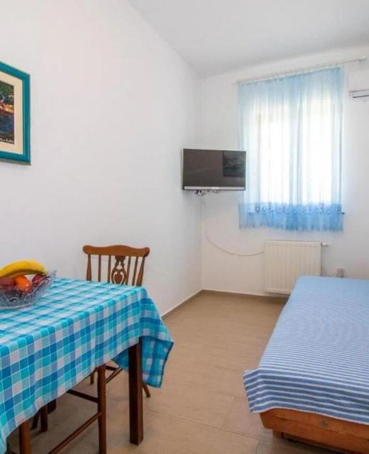 Apartments With Parking Space Baška Krk - 23999