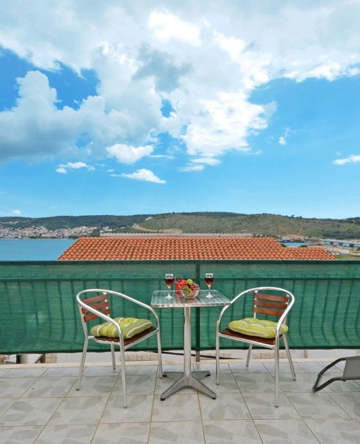 Apartments By The Sea Trogir - 24168