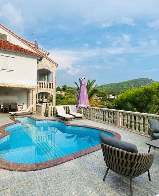 Seaside Apartments With A Swimming Pool Cove Pribinja, Hvar - 24171 Pribinja