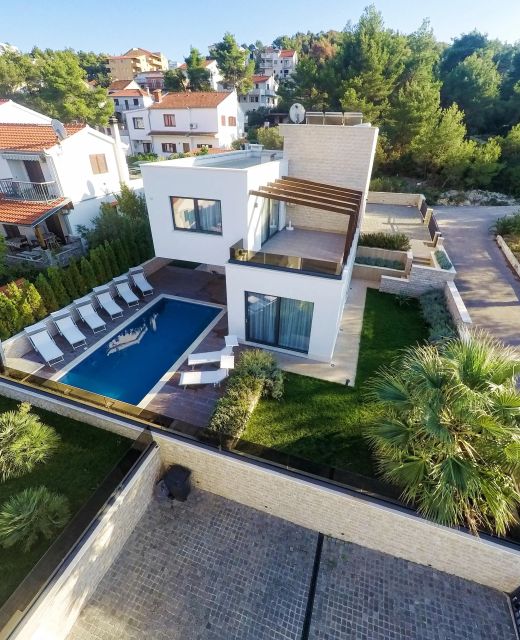 Seaside Luxury Villa With A Swimming Pool Cove Duga, Čiovo - 24268 Duga