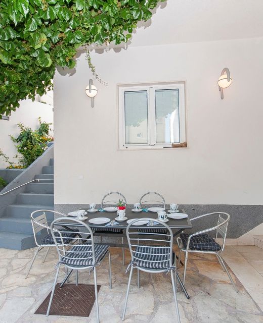 Holiday House With A Parking Space Stanići, Omiš - 24285 Stanići