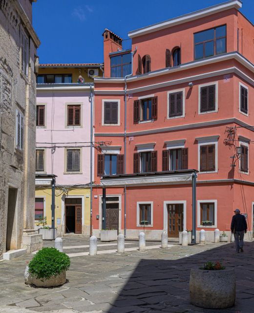 Apartments By The Sea Pula - 24381
