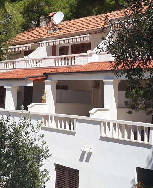 Apartments And Rooms With Parking Space Jagodna, Hvar - 24399 Jagodna