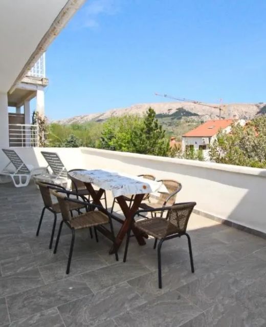 Apartments With Parking Space Baška, Krk - 24409 Baška