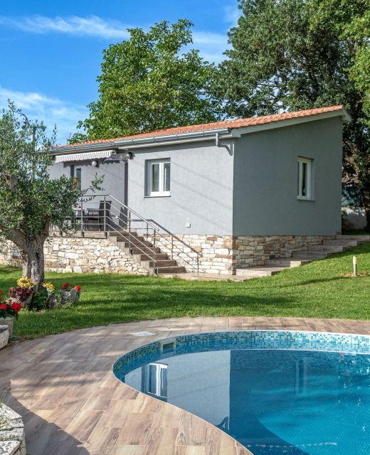 House Nina Pazin