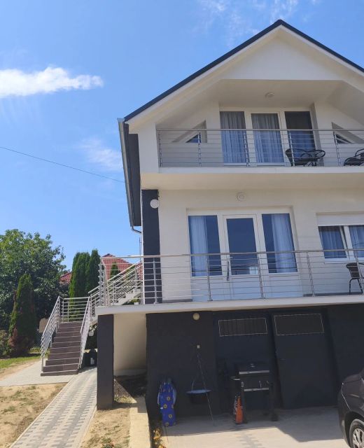 Gyöngyvirág Apartmanház Zalakaros