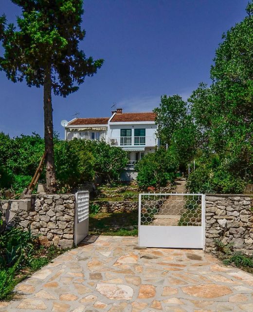 House Loviste