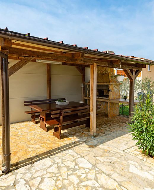 Apartman Pula - CIR786