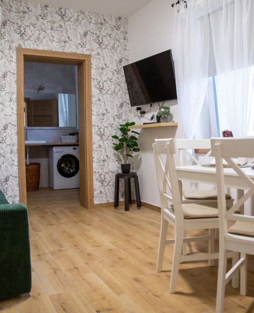 Holdudvar Közösségi Központ és Szálláshely Nádudvar