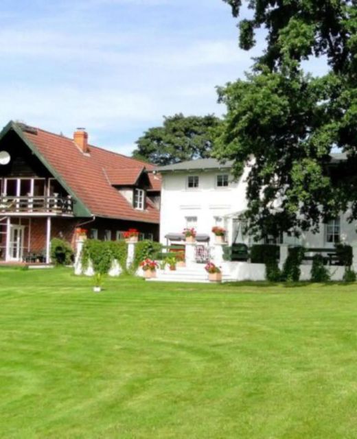 Domki nad stawami - Pommernhof Ustronie Morskie