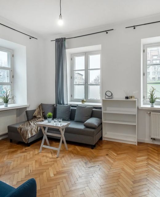 Warsaw Apartments – Mostowa - Elegant & Spacious in Old Town