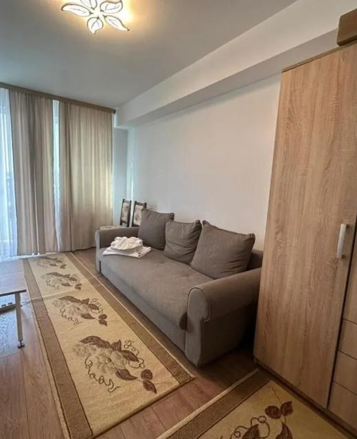 Zlata London Residence 19D Suceava