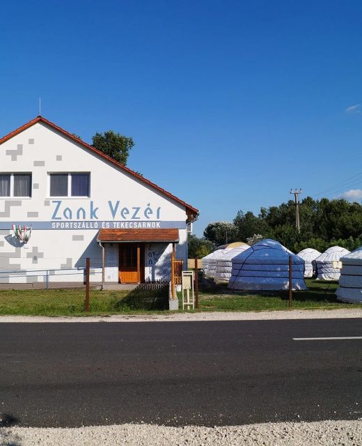 Zank Vezér Sport Szálláshely és Tekecsarnok Szank