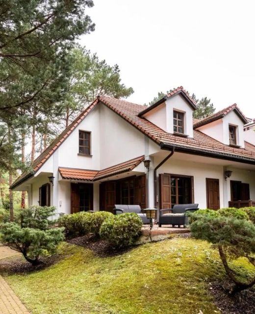 Willa Las&Luksus Jacuzzi, Sauna i Relaks pod Warszawą