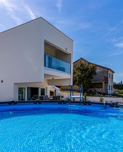 Villa Raslina Sea View