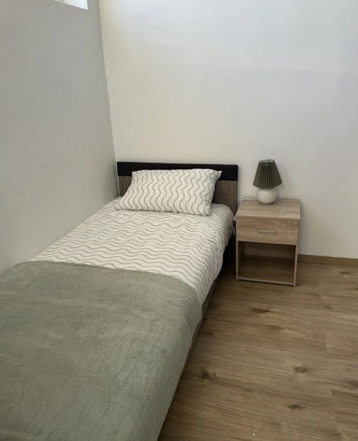 ACÉL Budget Rooms with Free Truck Parking Veszprém