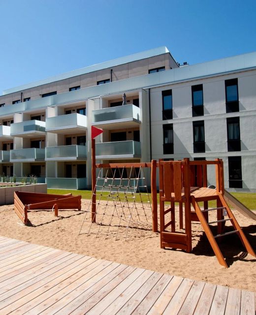 Apartament IKAR Rewal z własnym ogródkiem - przy plaży 
