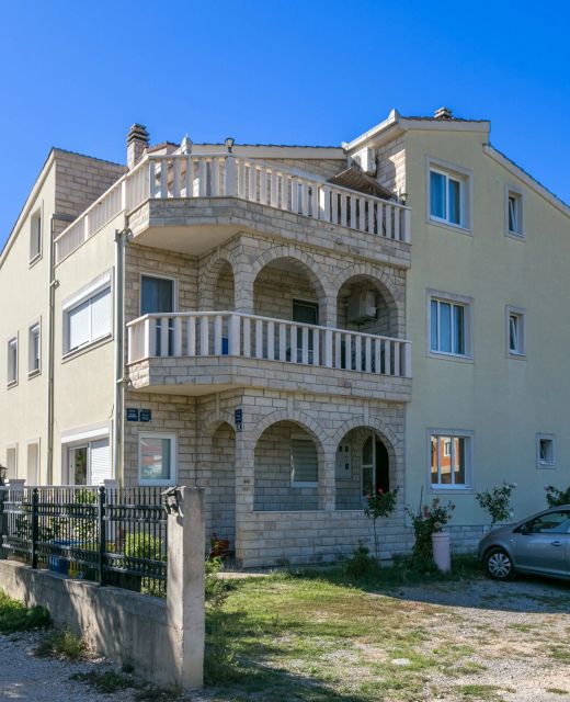 Apartments With Parking Space Kaštel Štafilić, Kaštela - 24155 Kaštel Štafilić