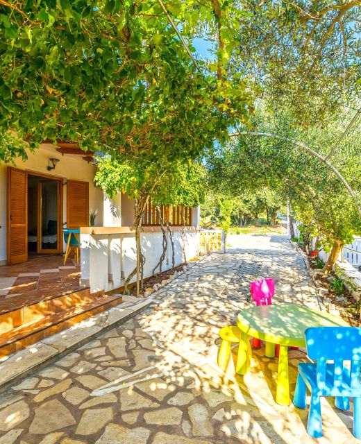 Apartments With Parking Space Mandre, Pag - 24492 Mandre