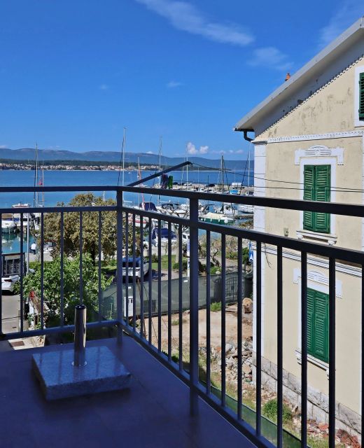 Apartments By The Sea Malinska, Krk - 24705 Malinska