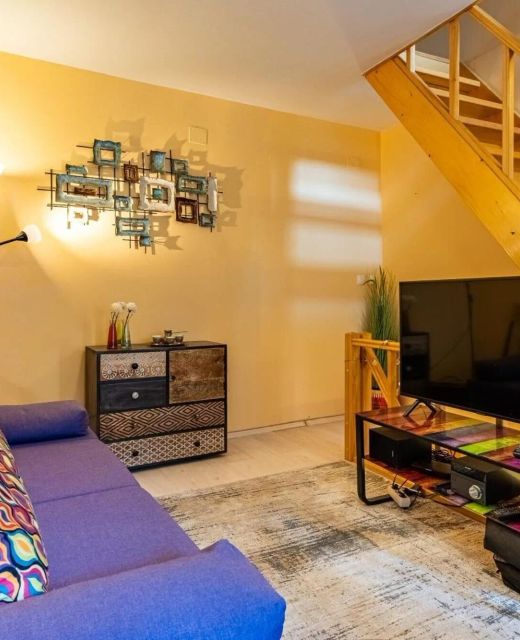 Holiday House With WiFi Cres - 24872