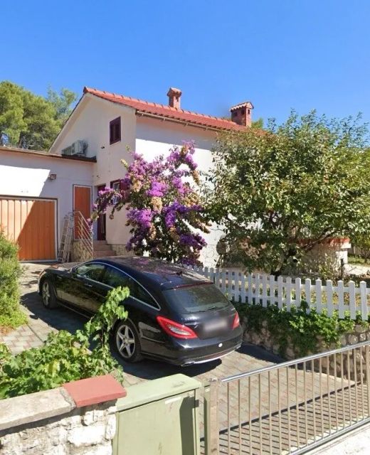 Apartments With Parking Space Artatore, Lošinj - 24890 Artatore