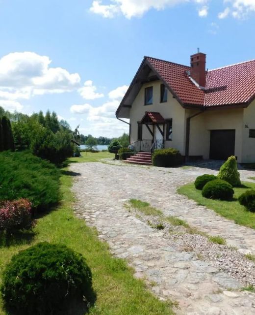 Domek u Kamili nad jeziorem Konopki Wielkie