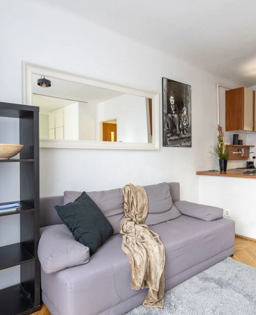 Chic Apartments Warsaw – Stylish & Central, Żelazna Street